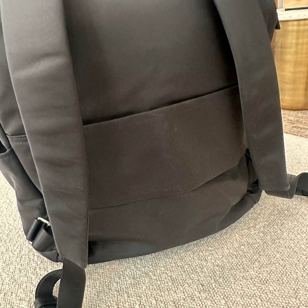 TUMI Sleek Black Backpack - Picture 9 of 10